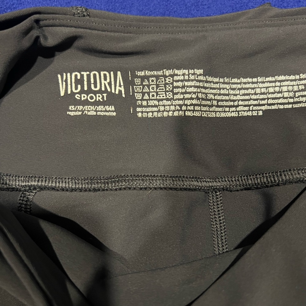Victoria Sport Black Leggings
